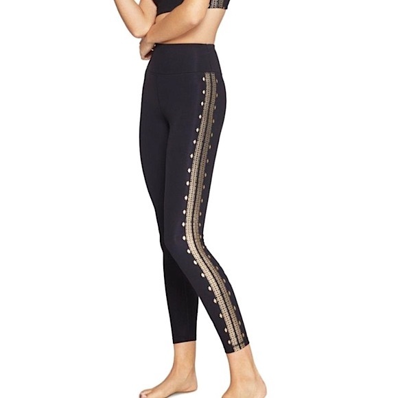 Spiritual Gangster Lotus Leggings black & gold print - Picture 16 of 16